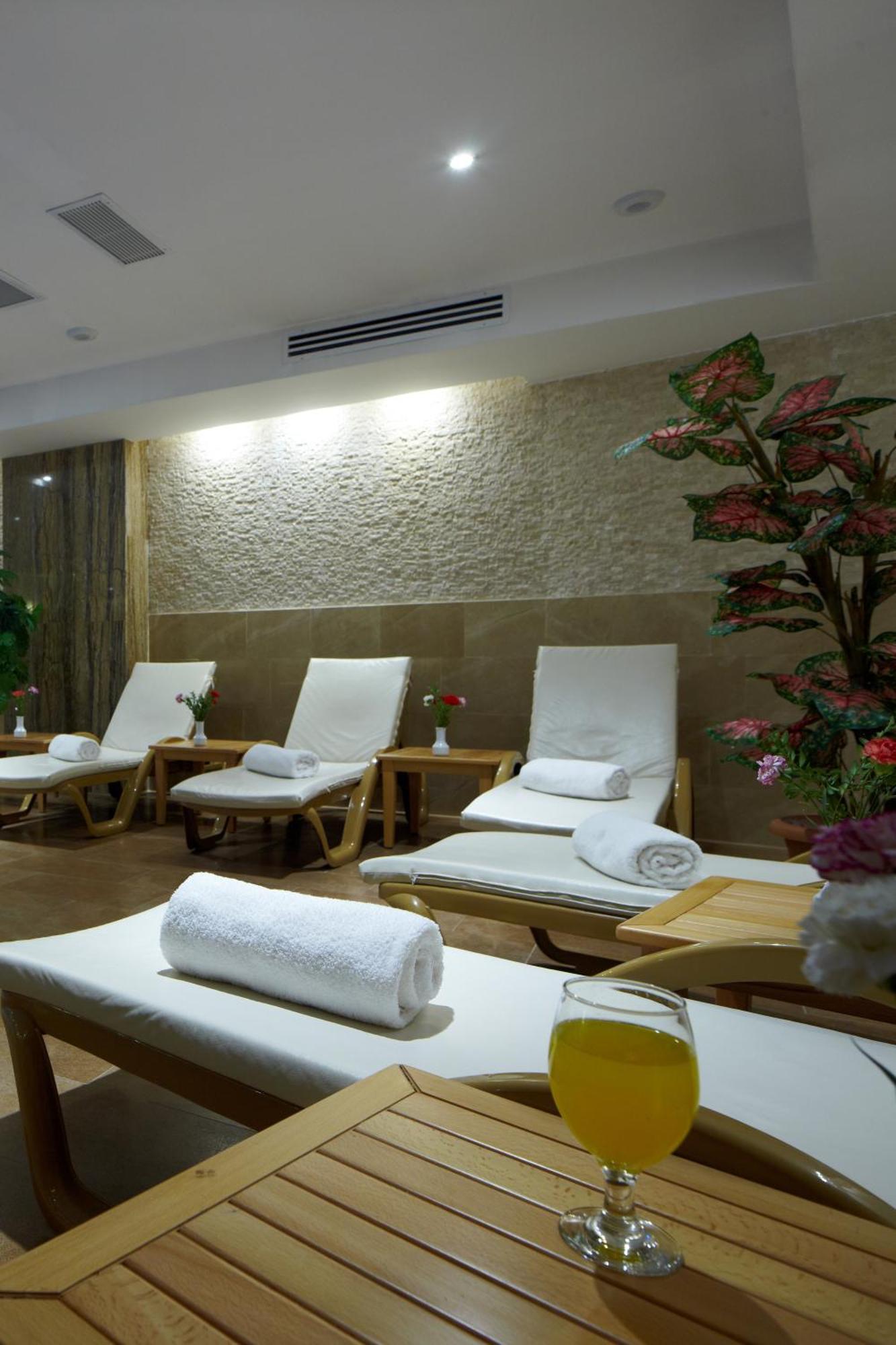 Buruciye Hotel Сивас Екстериор снимка