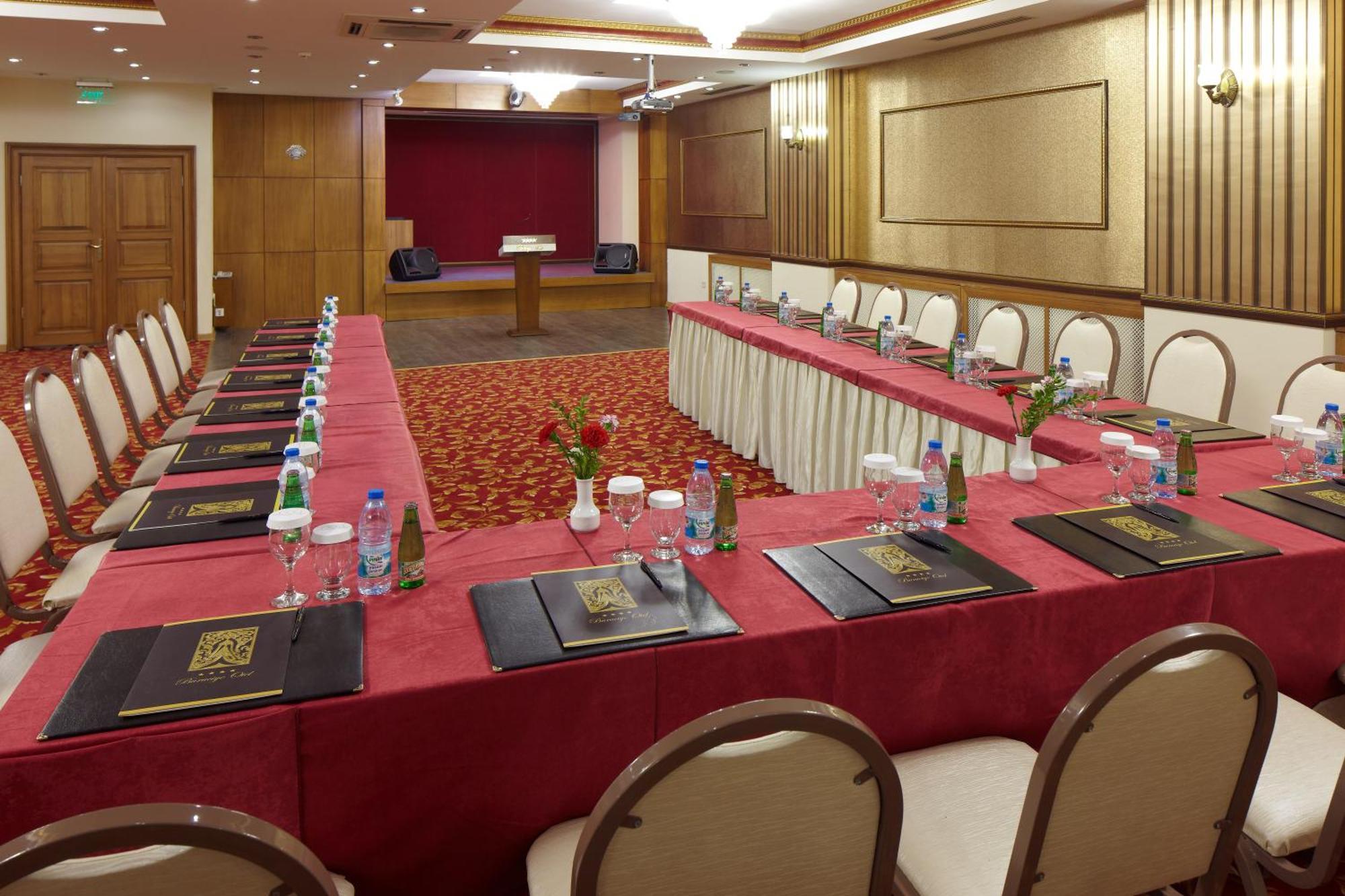 Buruciye Hotel Сивас Екстериор снимка