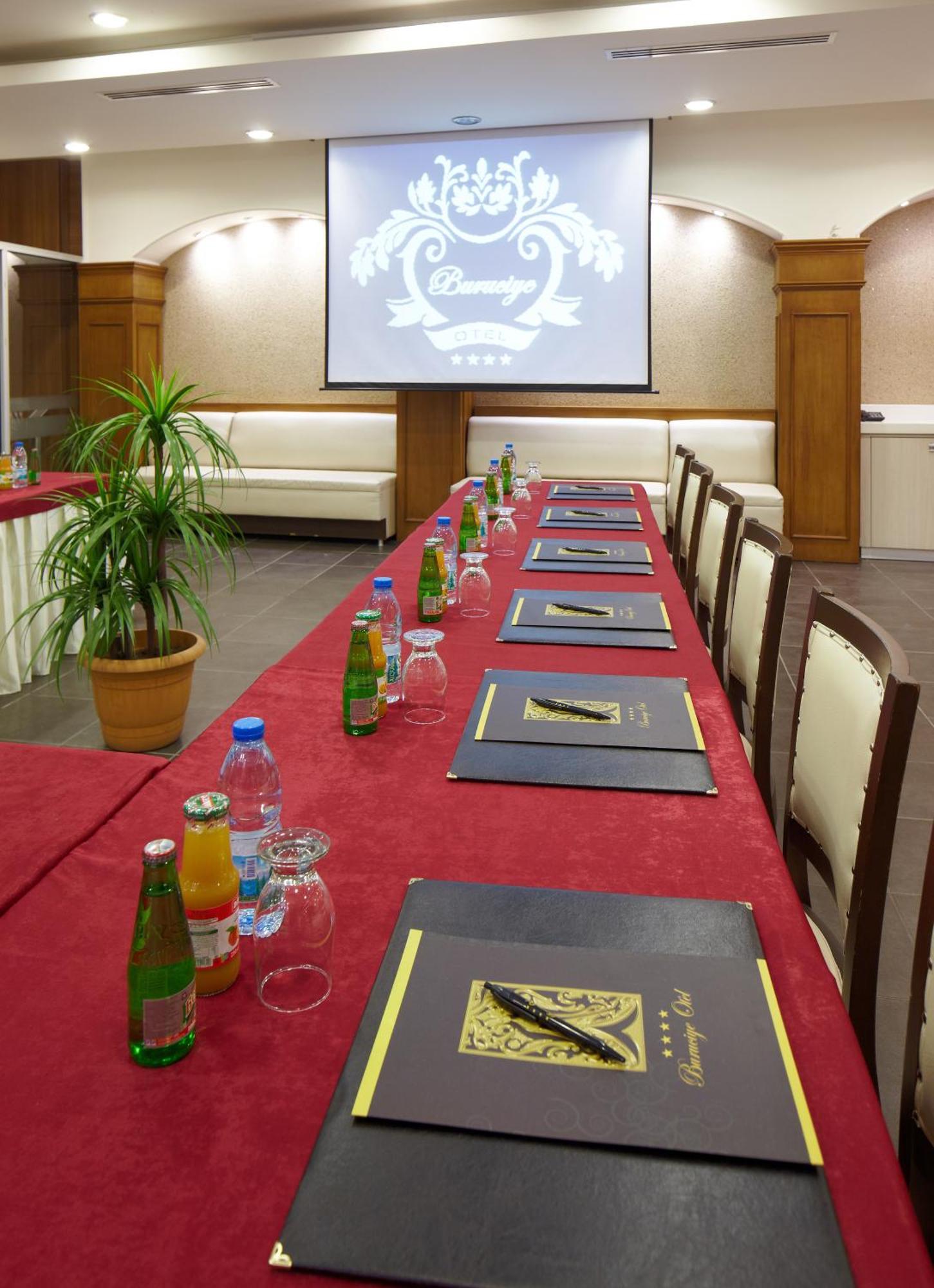 Buruciye Hotel Сивас Екстериор снимка